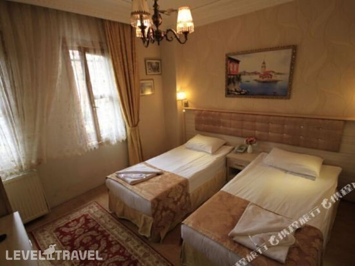 фотографии номера Стандартный номер отеля Tashkonak Hotel Istanbul в Турция(Фатих) - фото №22