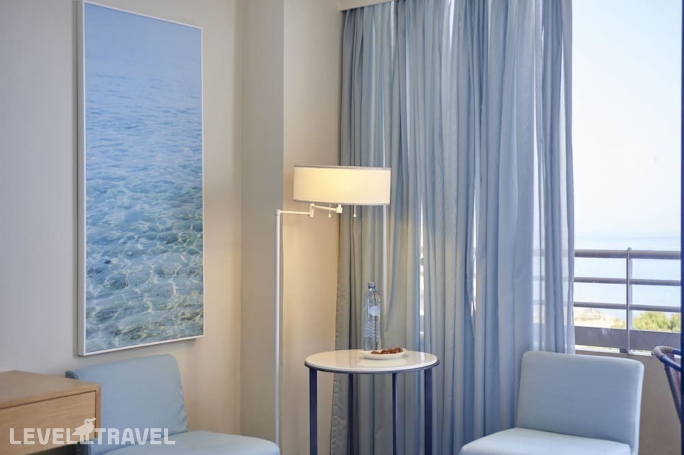 фотографии номера Одноместный номер отеля Capo Bay Hotel в Кипр(Фиг Три Бэй) - фото №4
