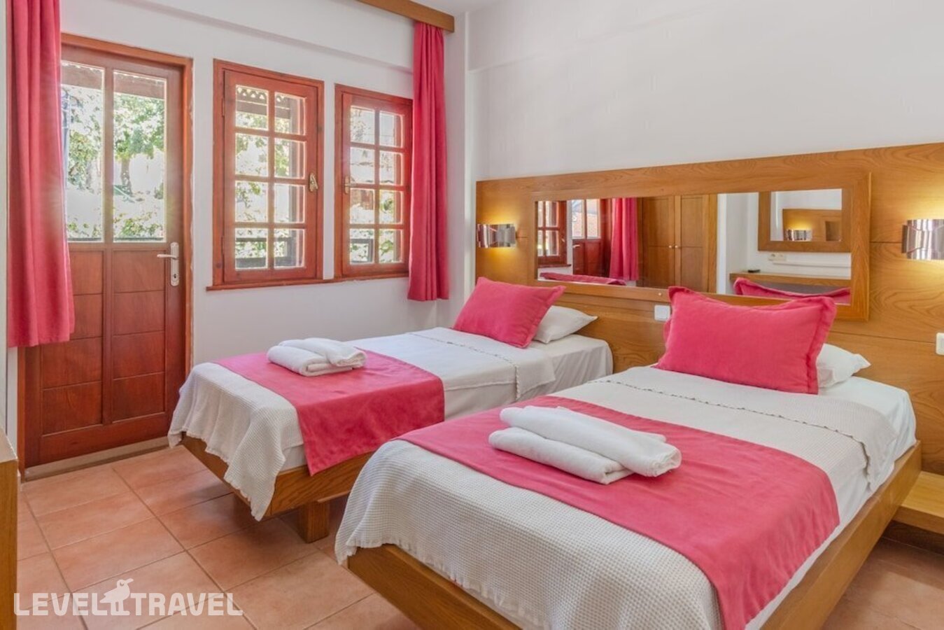 фотографии номера Одноместный номер отеля Pink Palace Hotel в Турция(Олюдениз) - фото №3