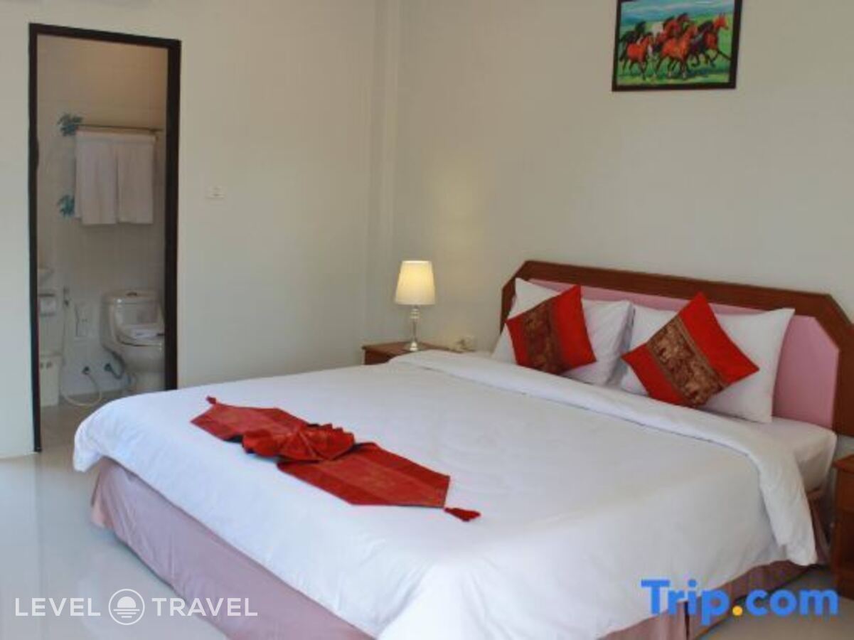 фотографии номера Одноместный номер отеля Phuket Airport Inn в Таиланд(Най Янг Бич) - фото №1