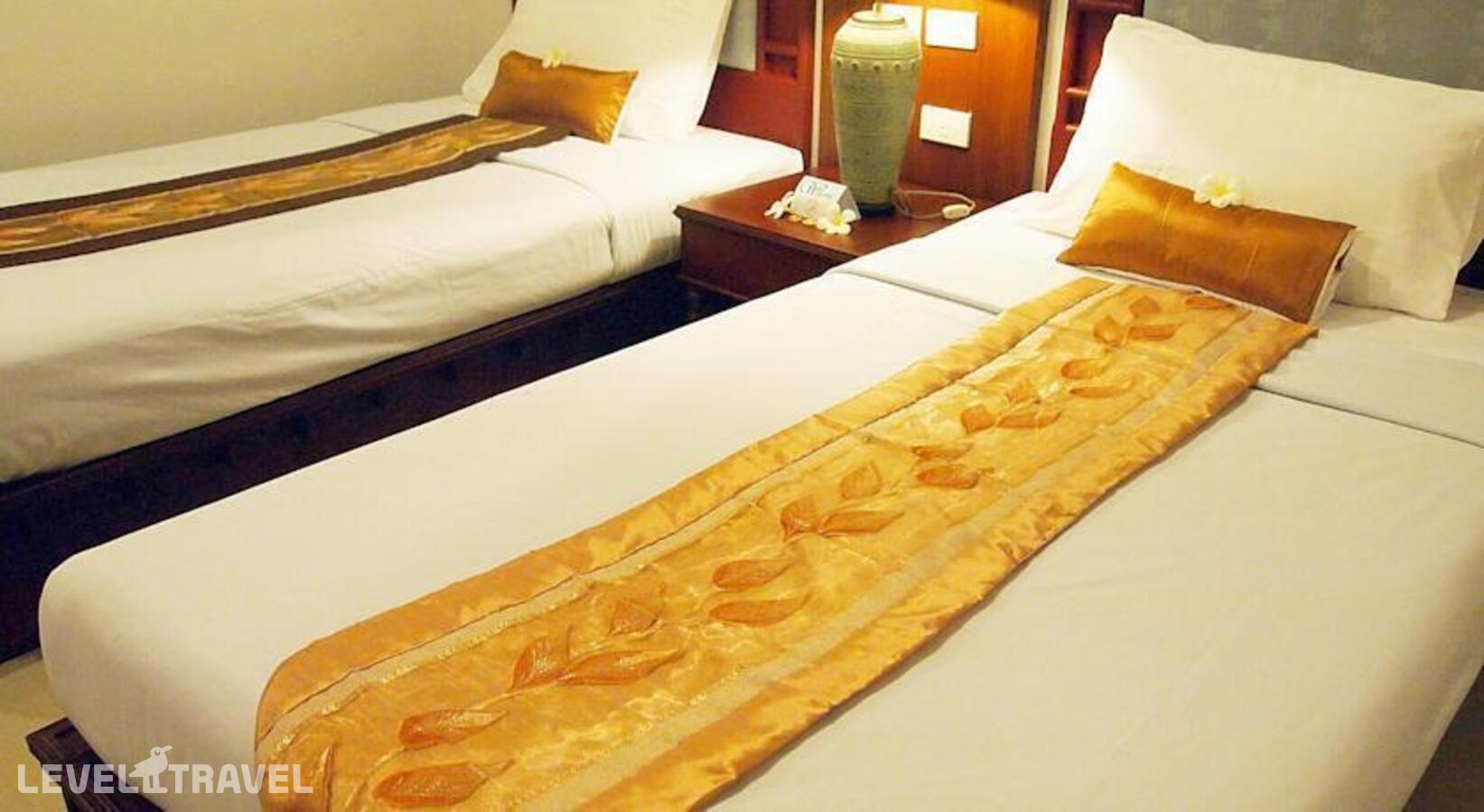 фотографии номера Стандартный номер отеля Deeden Pattaya Resort в Таиланд(Южная Паттайя) - фото №4