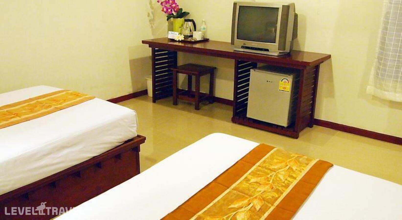 фотографии номера Стандартный номер отеля Deeden Pattaya Resort в Таиланд(Южная Паттайя) - фото №2