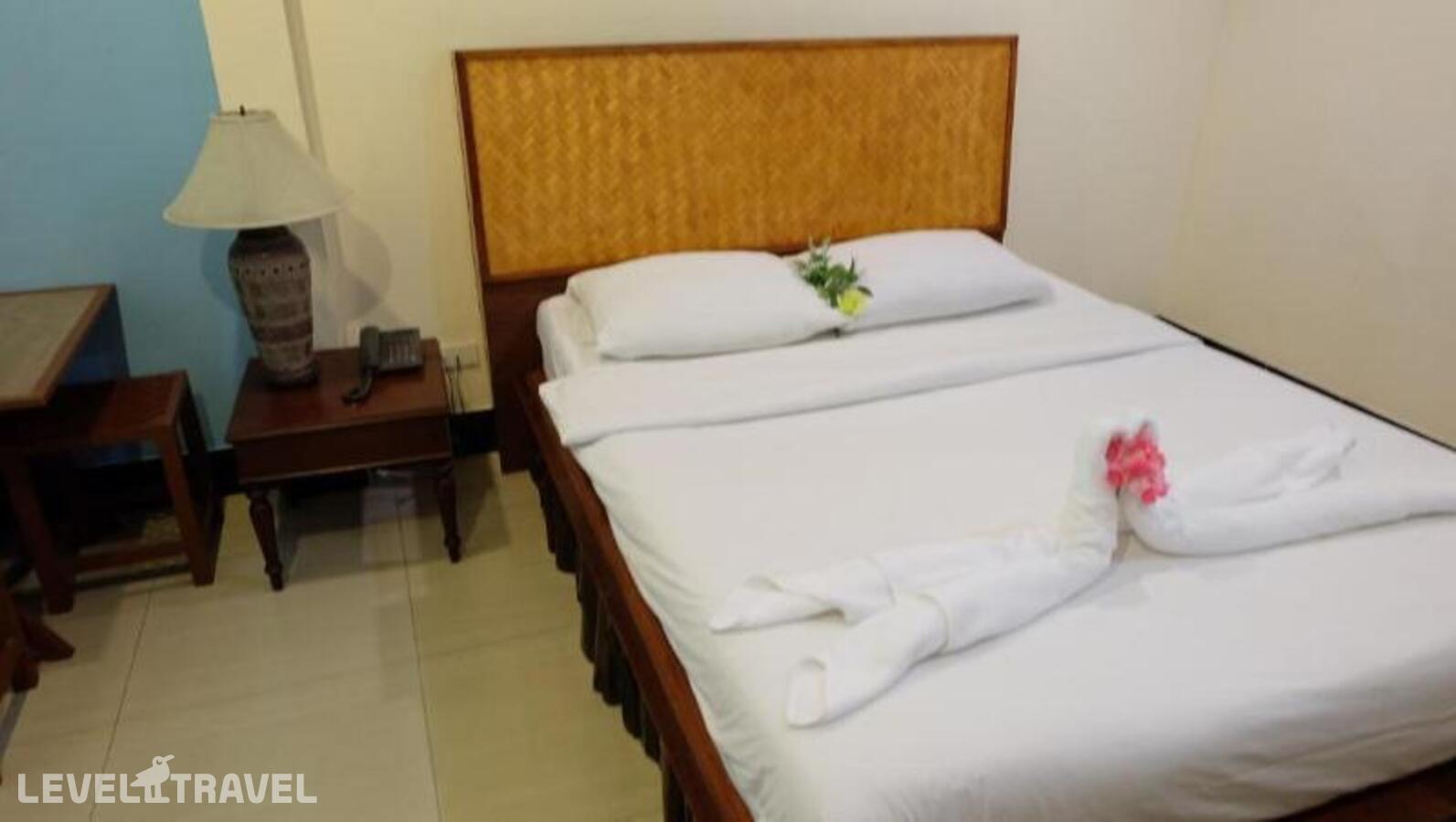 фотографии номера Стандартный номер отеля Deeden Pattaya Resort в Таиланд(Южная Паттайя) - фото №14
