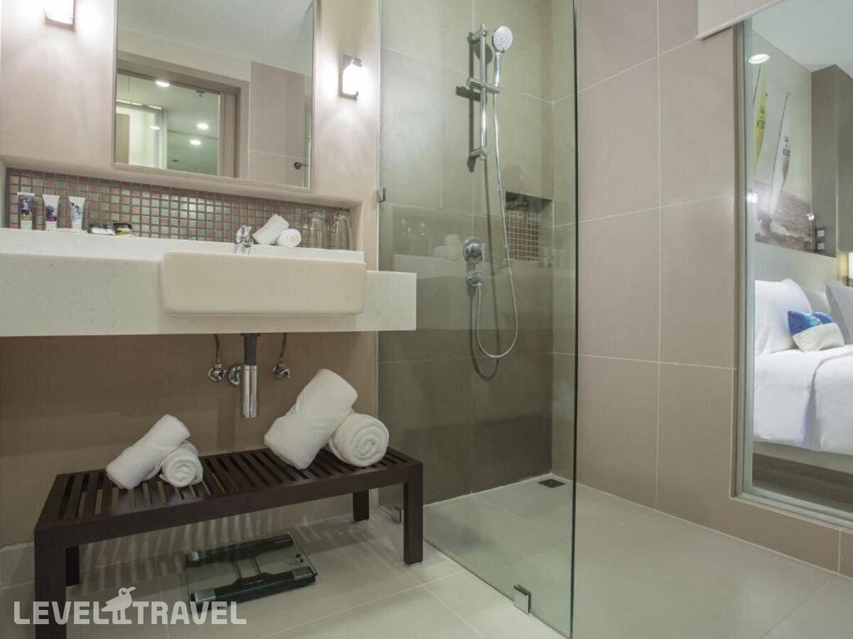 фотографии номера Люкс с видом на море отеля Mercure Pattaya Ocean Resort в Таиланд(Центральная Паттайя) - фото №31
