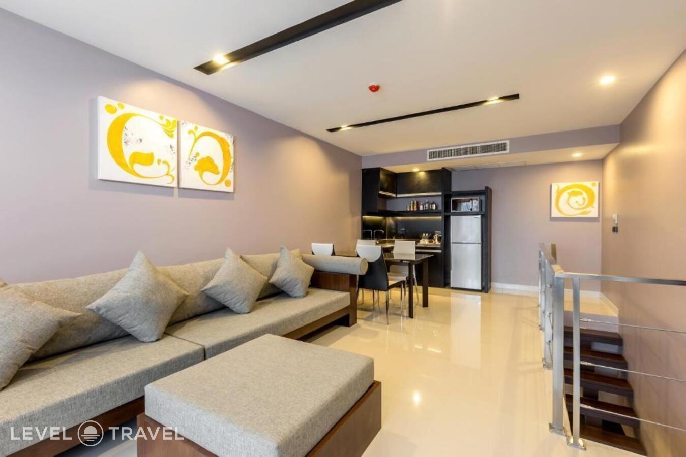 фотографии номера Семейный люкс отеля The Charm Resort Phuket в Таиланд(Патонг Бич) - фото №5