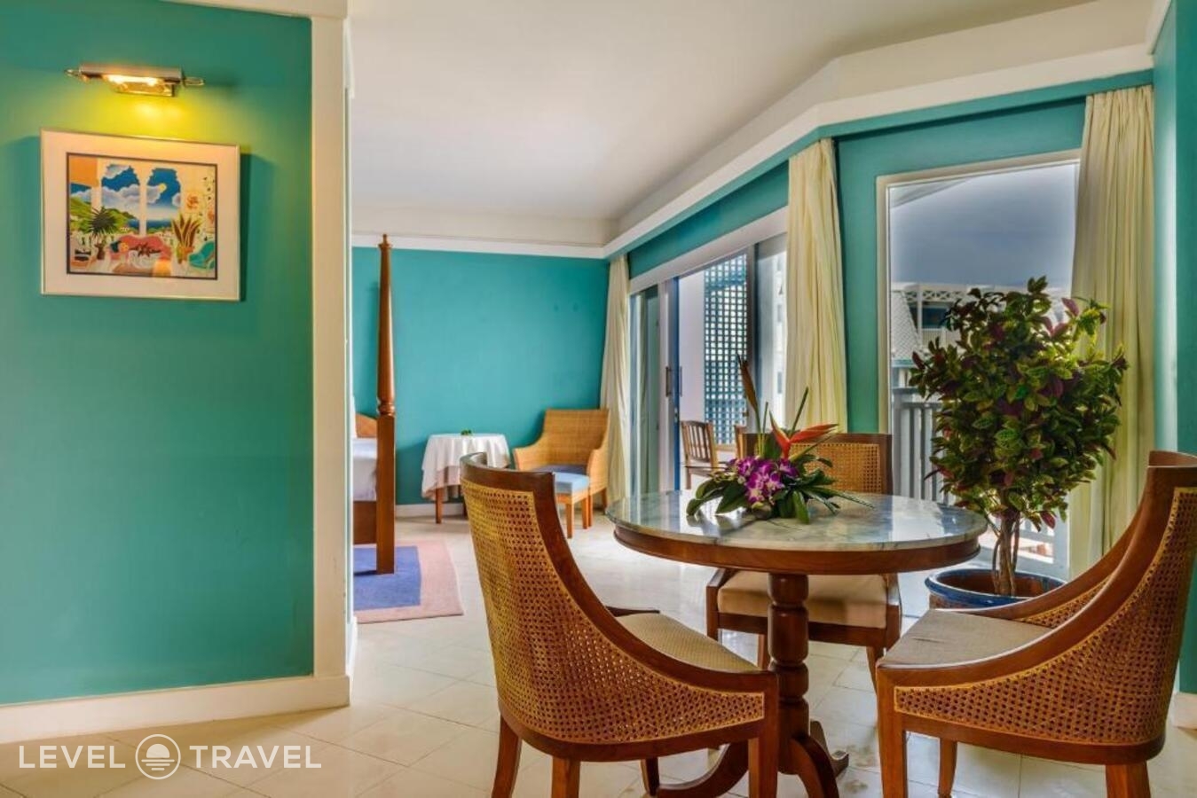 фотографии номера Делюкс с видом на бассейн отеля Andaman Seaview Hotel в Таиланд(Карон Бич) - фото №2
