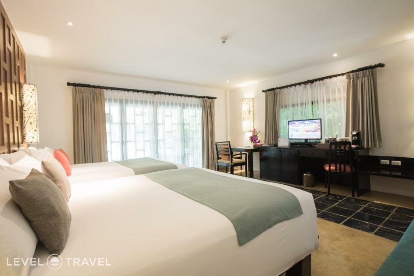 фотографии номера Люкс отеля Centara Karon Resort Phuket в Таиланд(Карон Бич) - фото №26