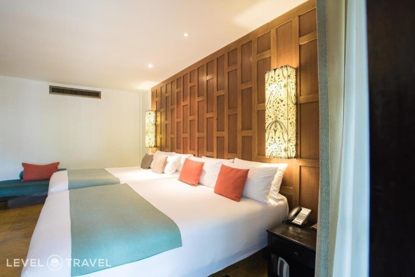 фотографии номера Люкс отеля Centara Karon Resort Phuket в Таиланд(Карон Бич) - фото №19