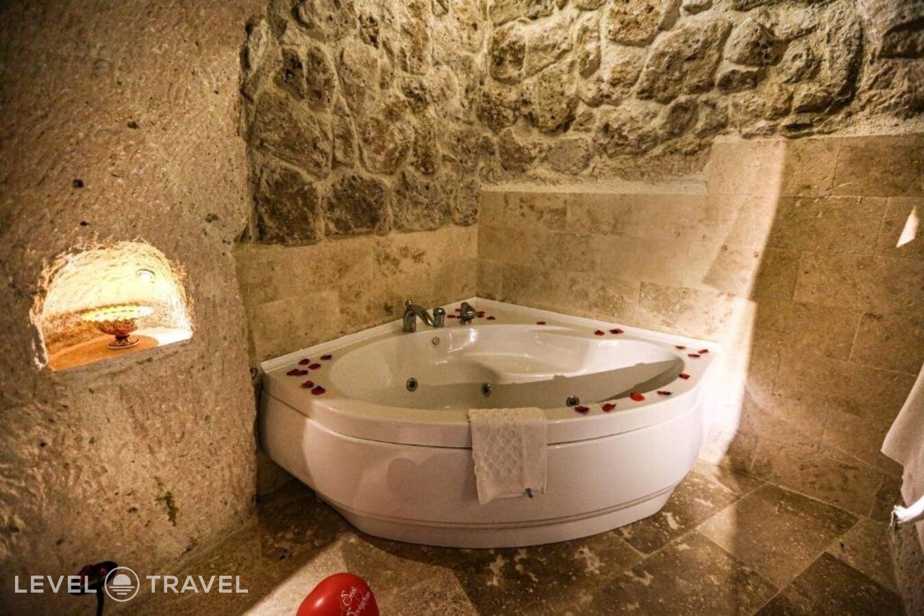 фотографии номера Представительский люкс отеля Turkish Cave House в Турция(Ортахисар) - фото №12