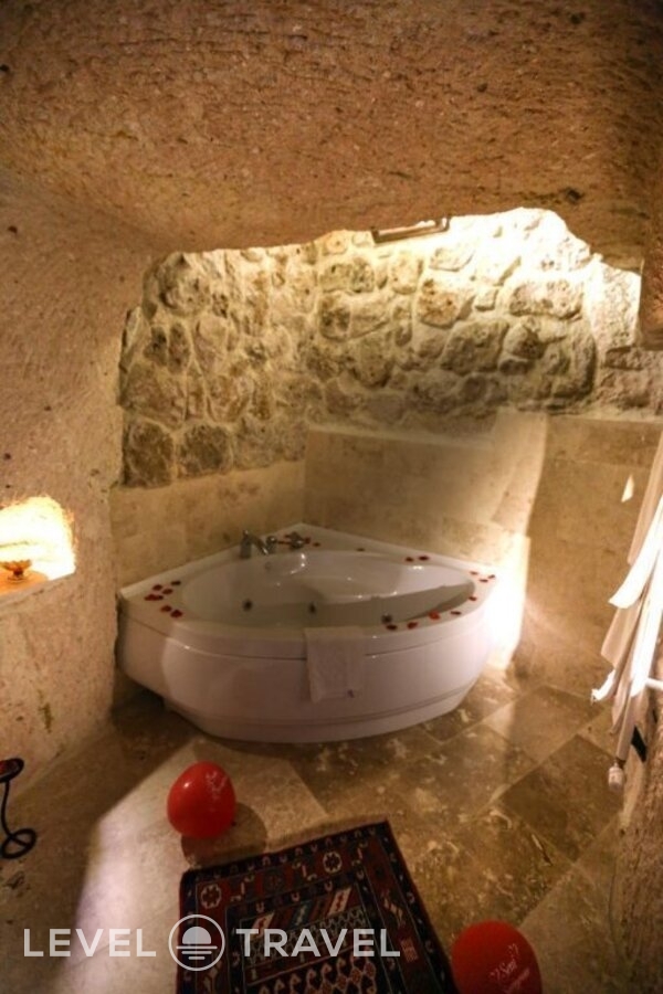 фотографии номера Представительский люкс отеля Turkish Cave House в Турция(Ортахисар) - фото №1