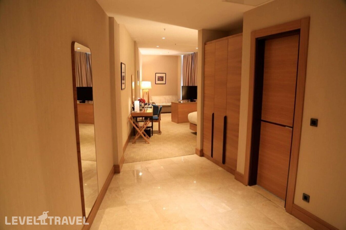 фотографии номера Люкс отеля Doubletree By Hilton Istanbul Tuzla в Турция(Тузла) - фото №3