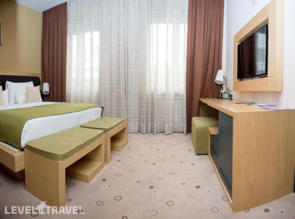 фотографии номера Стандартный номер отеля Atera Business Suites в Сербия(Белград) - фото №3