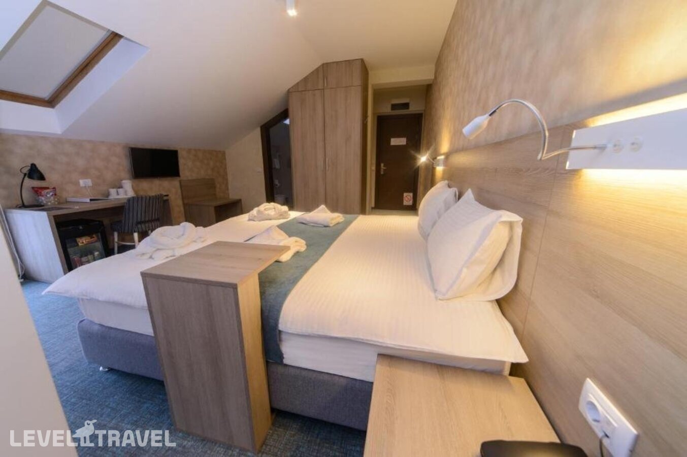 фотографии номера Улучшенный номер отеля Hotel Mint в Сербия(Белград) - фото №5