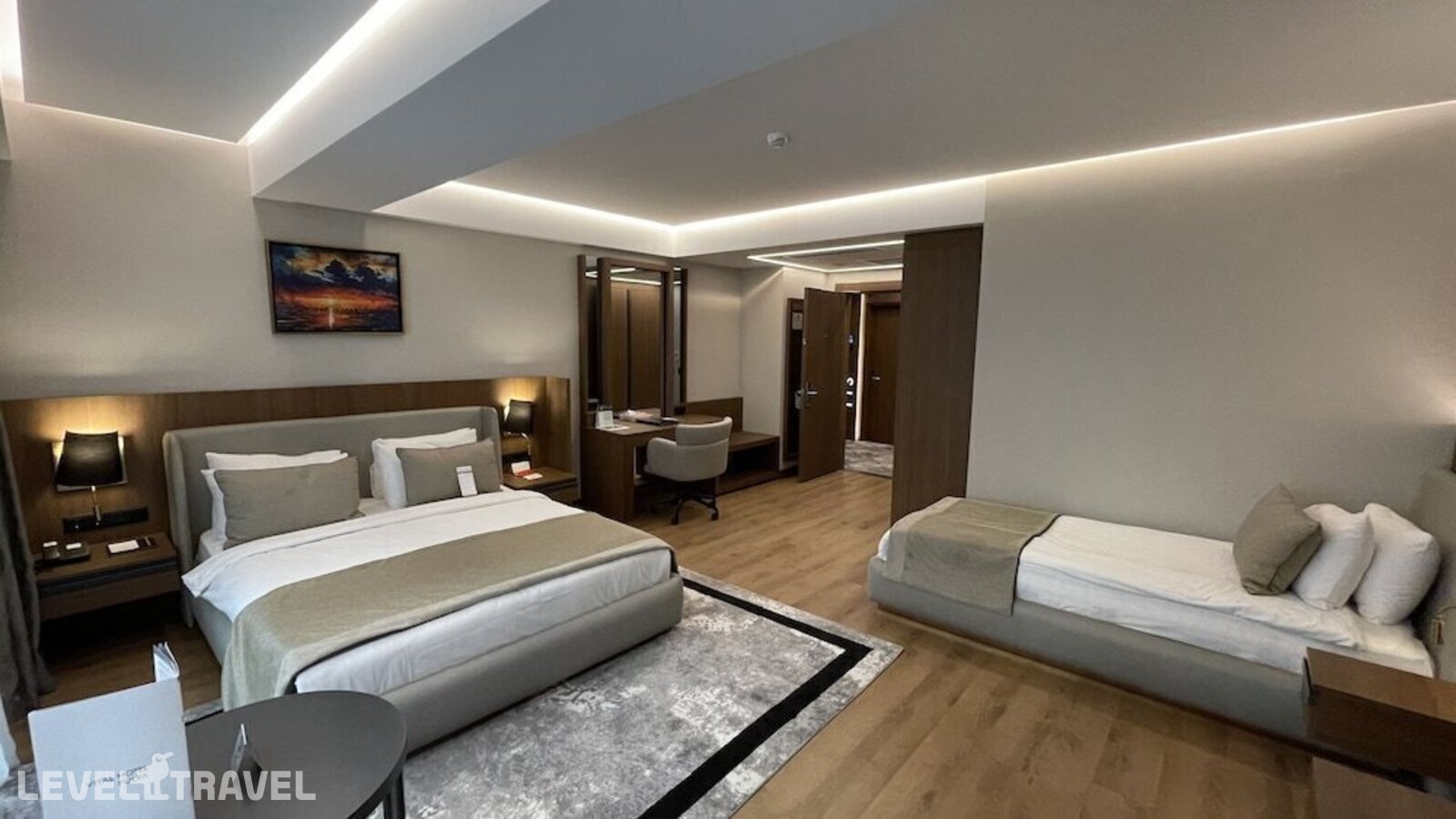 фотографии номера Трехместный делюкс отеля Vital Hotel Fulya в Турция(Шишли) - фото №1