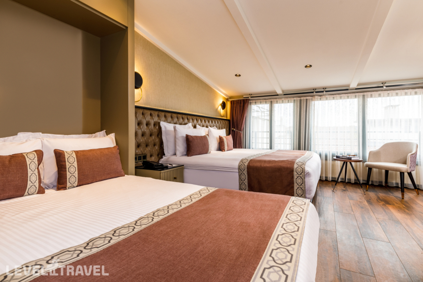 фотографии номера Трехместный улучшенный отеля Euro Design Hotel в Турция(Фатих) - фото №4