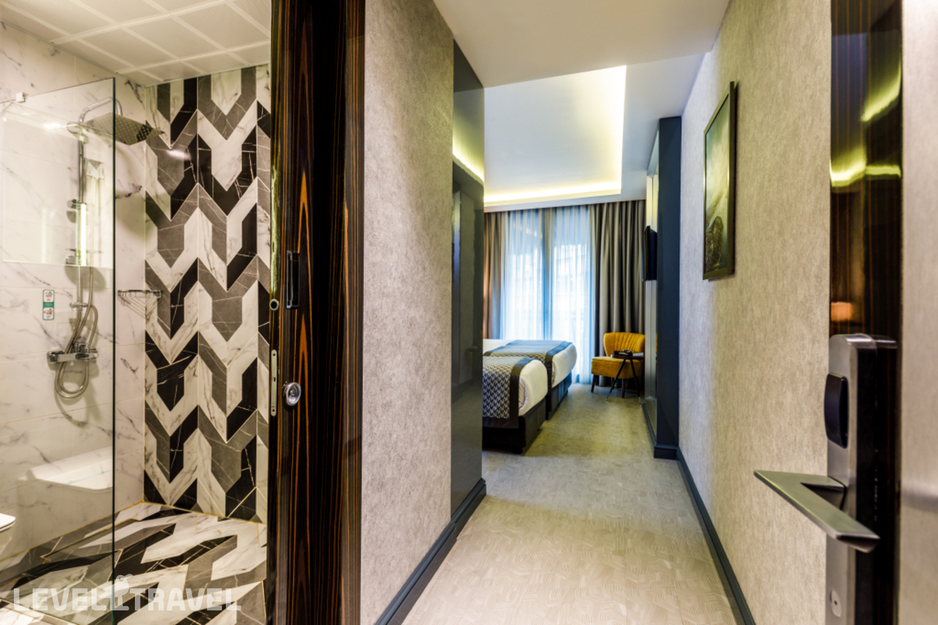 фотографии номера Трехместный улучшенный отеля Euro Design Hotel в Турция(Фатих) - фото №9