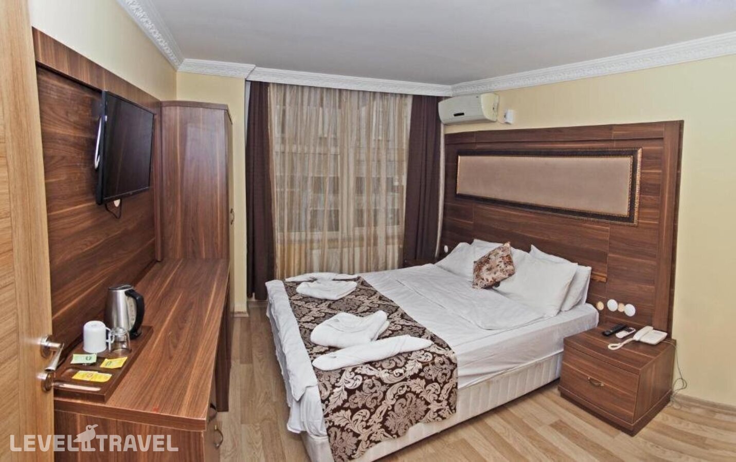 фотографии номера Семейный номер отеля The Queen Hotel в Турция(Фатих) - фото №4