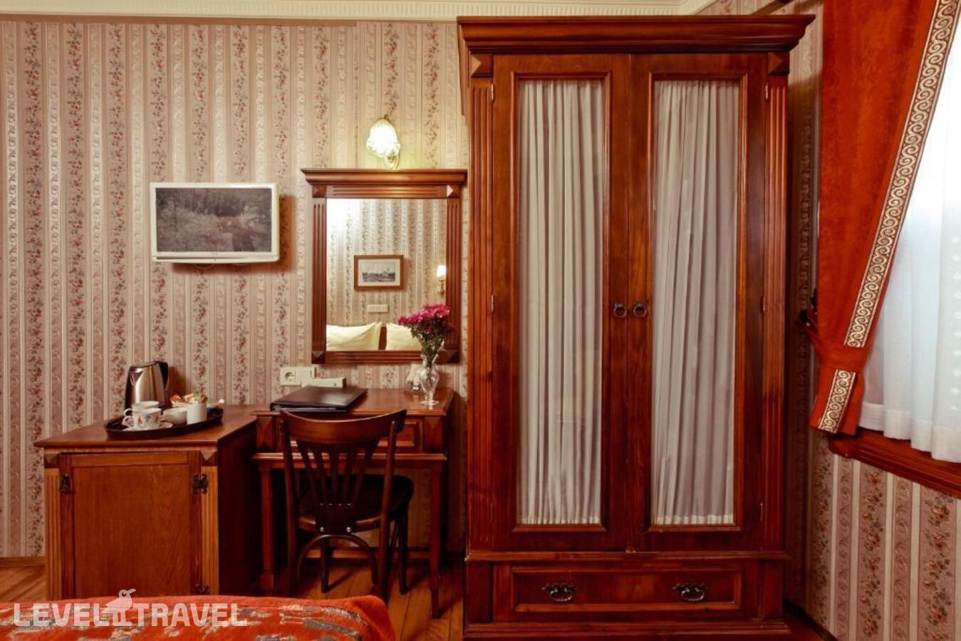 фотографии номера Стандартный номер отеля Dersaadet Hotel Istanbul в Турция(Фатих) - фото №4