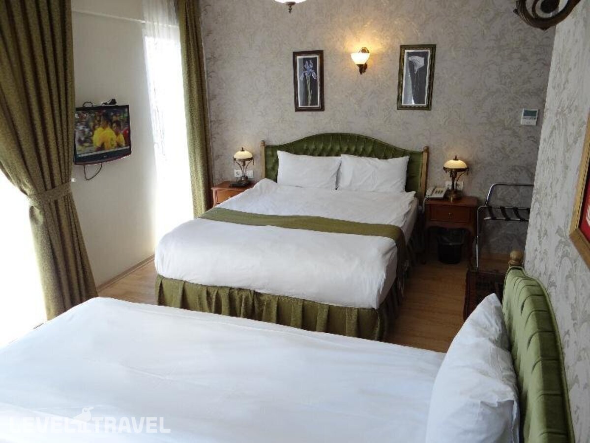 фотографии номера Стандартный номер отеля Basileus Hotel в Турция(Фатих) - фото №7