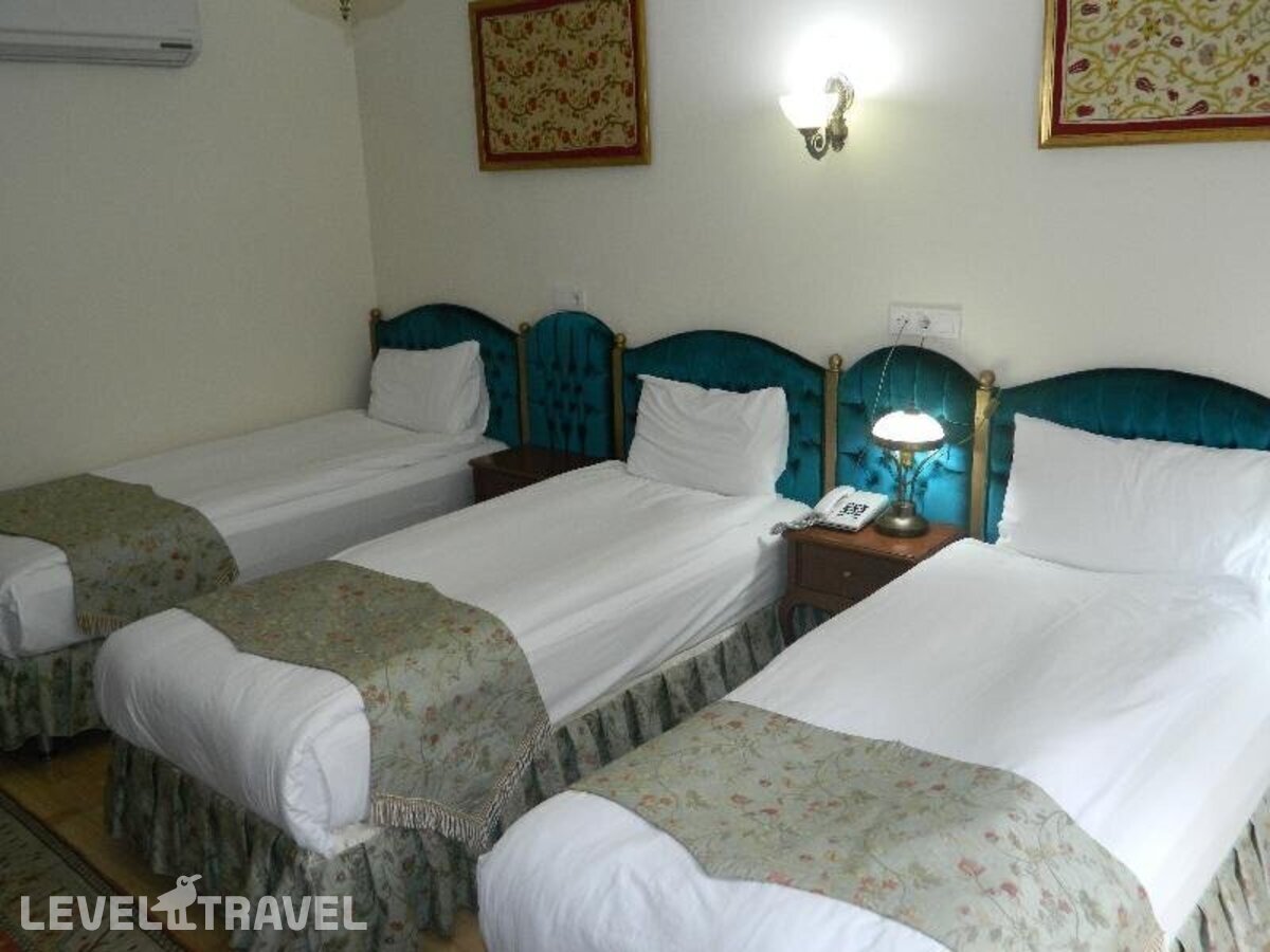 фотографии номера Стандартный номер отеля Basileus Hotel в Турция(Фатих) - фото №2