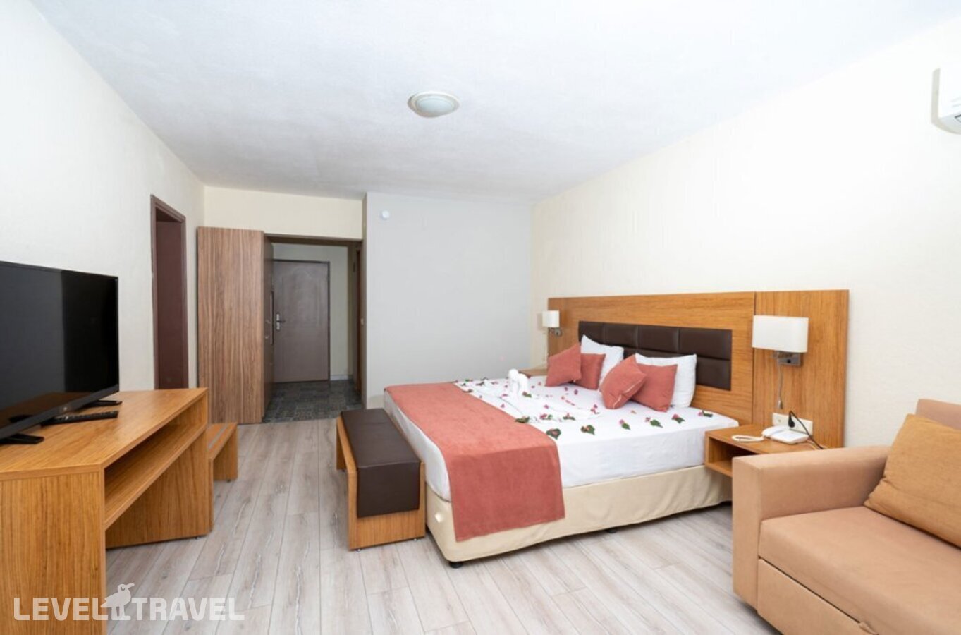 фотографии номера Семейный номер отеля Begonville Hotel в Турция(Мармарис - центр) - фото №35