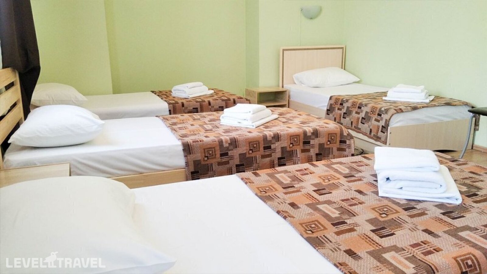 фотографии номера Четырехместный экономичный отеля Smart Hotel KDO Калининград в Россия(Калининград) - фото №3