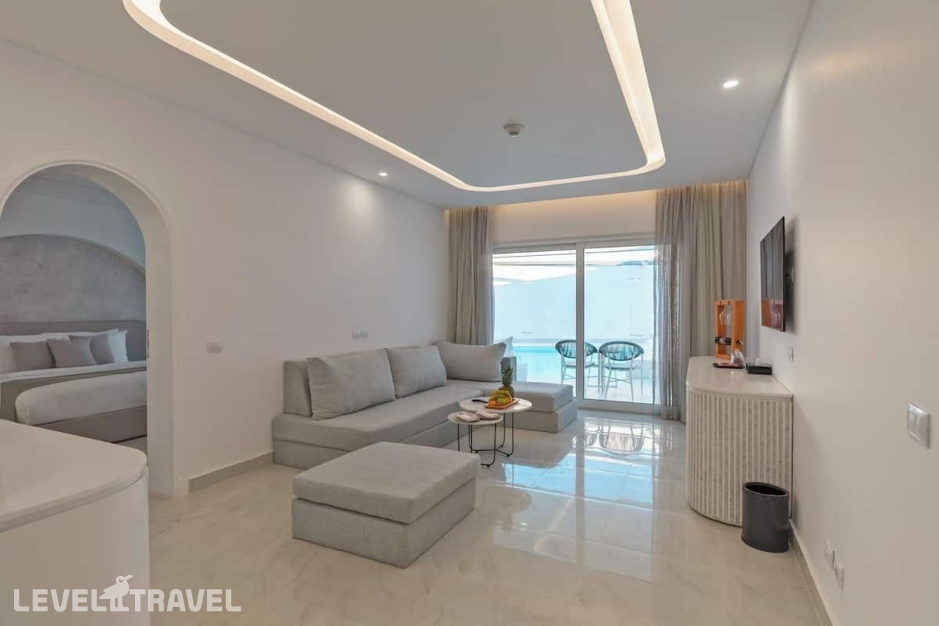 фотографии номера Представительский люкс с видом на бассейн отеля Sunrise White Hills Resort в Египет(Уайт Найт) - фото №1