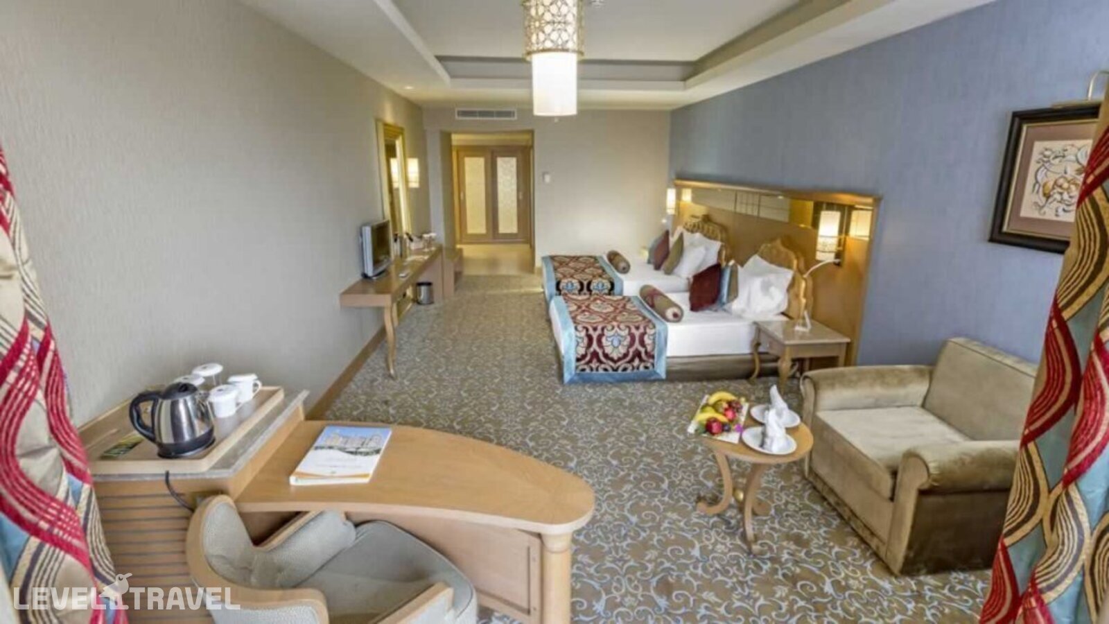 фотографии номера Улучшенный с боковым видом на море отеля Royal Holiday Palace Hotel в Турция(Лара) - фото №3