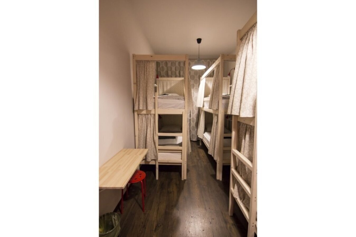 фотографии номера Общий номер отеля Yagel Hostel (Ягель) в Россия(Мурманск) - фото №3