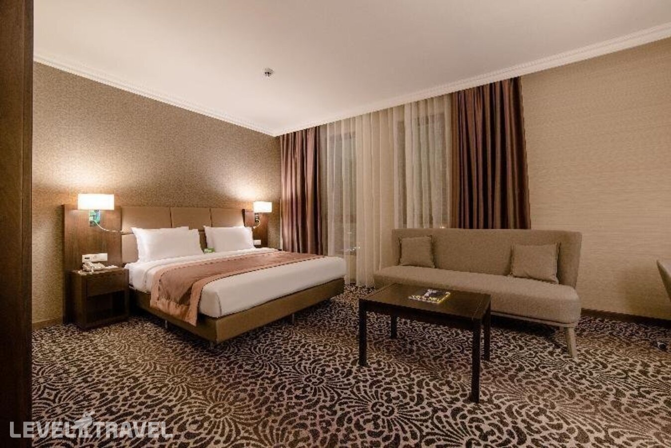фотографии номера Стандартный номер отеля Holiday Inn Aktau в Казахстан(Актау) - фото №12