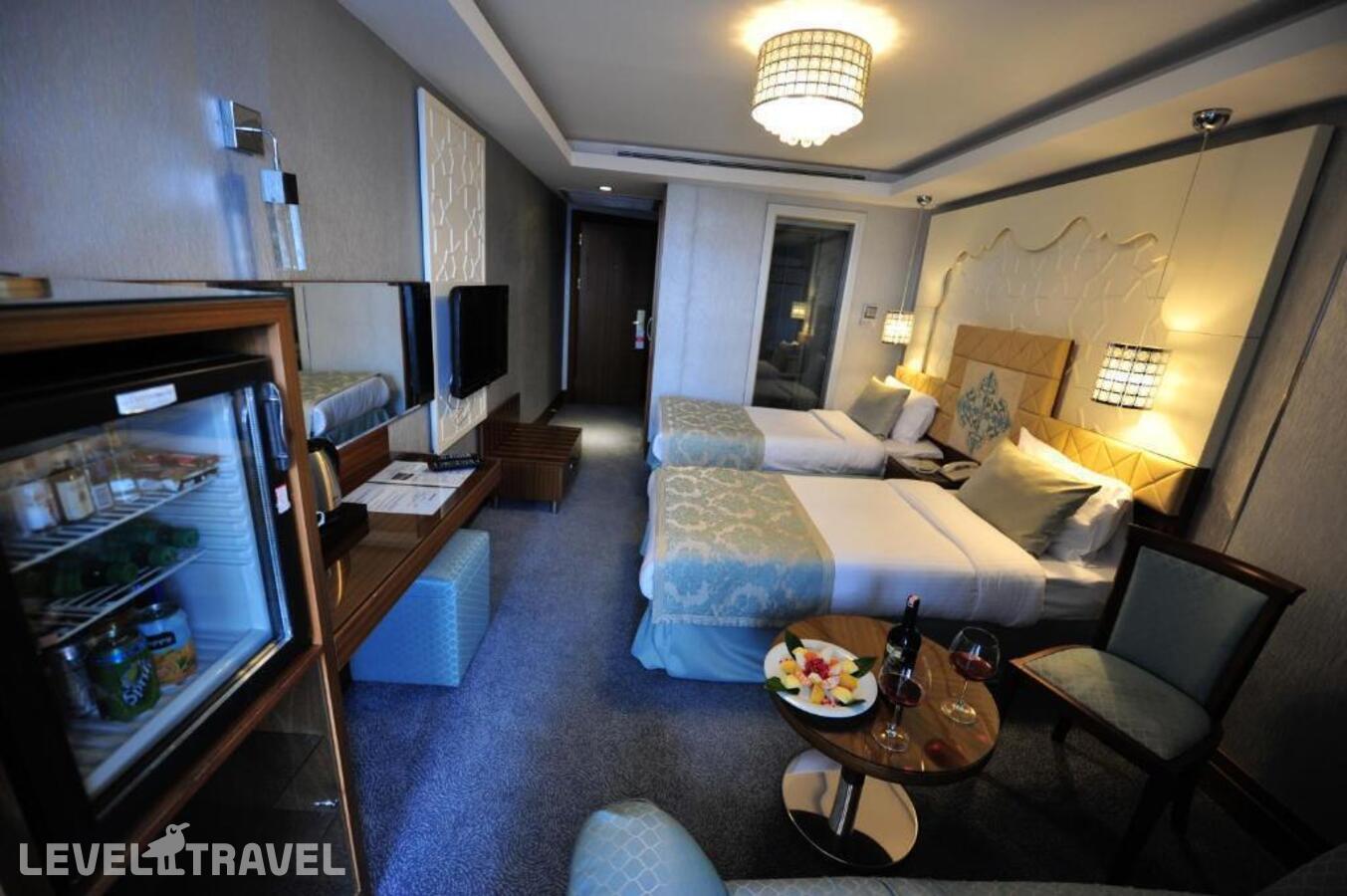 фотографии номера Смежный семейный отеля Grand Star Hotel в Турция(Бейоглу) - фото №3