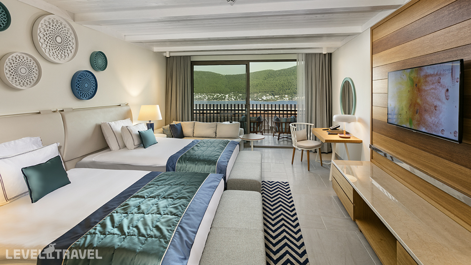 фотографии номера Улучшенный номер отеля Titanic Luxury Collection Bodrum (Ex. Titanic Deluxe Bodrum) в Турция(Гюверджинлик) - фото №1