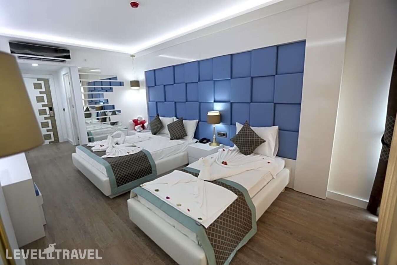 фотографии номера Стандартный номер отеля Elips Royal Hotel в Турция(Анталья - Центр) - фото №45