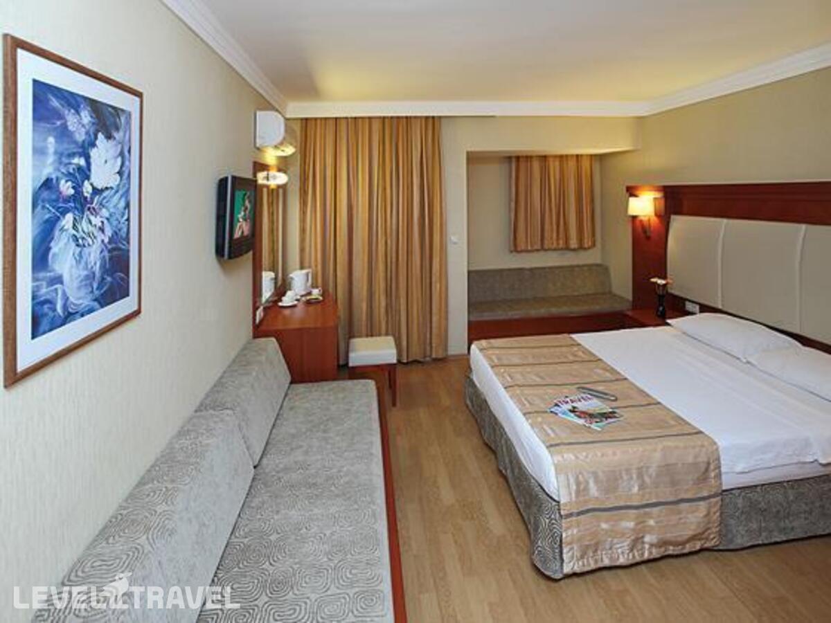фотографии номера Стандартный номер отеля Julian Club Hotel в Турция(Мармарис - центр) - фото №21