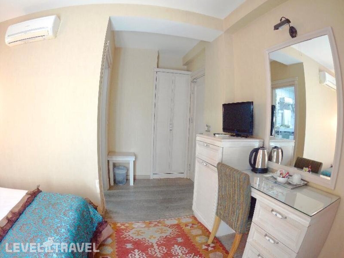 фотографии номера Стандартный номер отеля Hotel Novano в Турция(Фатих) - фото №3