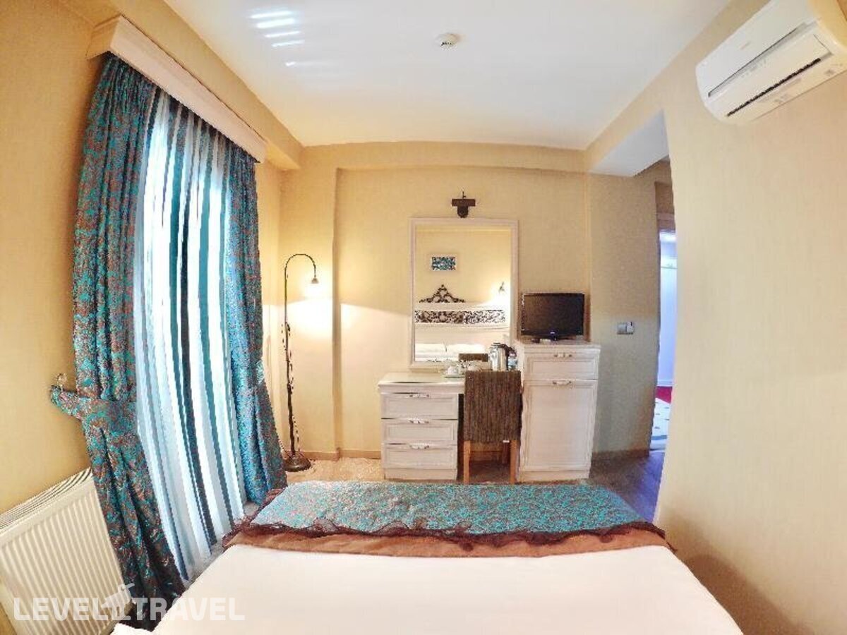 фотографии номера Стандартный номер отеля Hotel Novano в Турция(Фатих) - фото №2