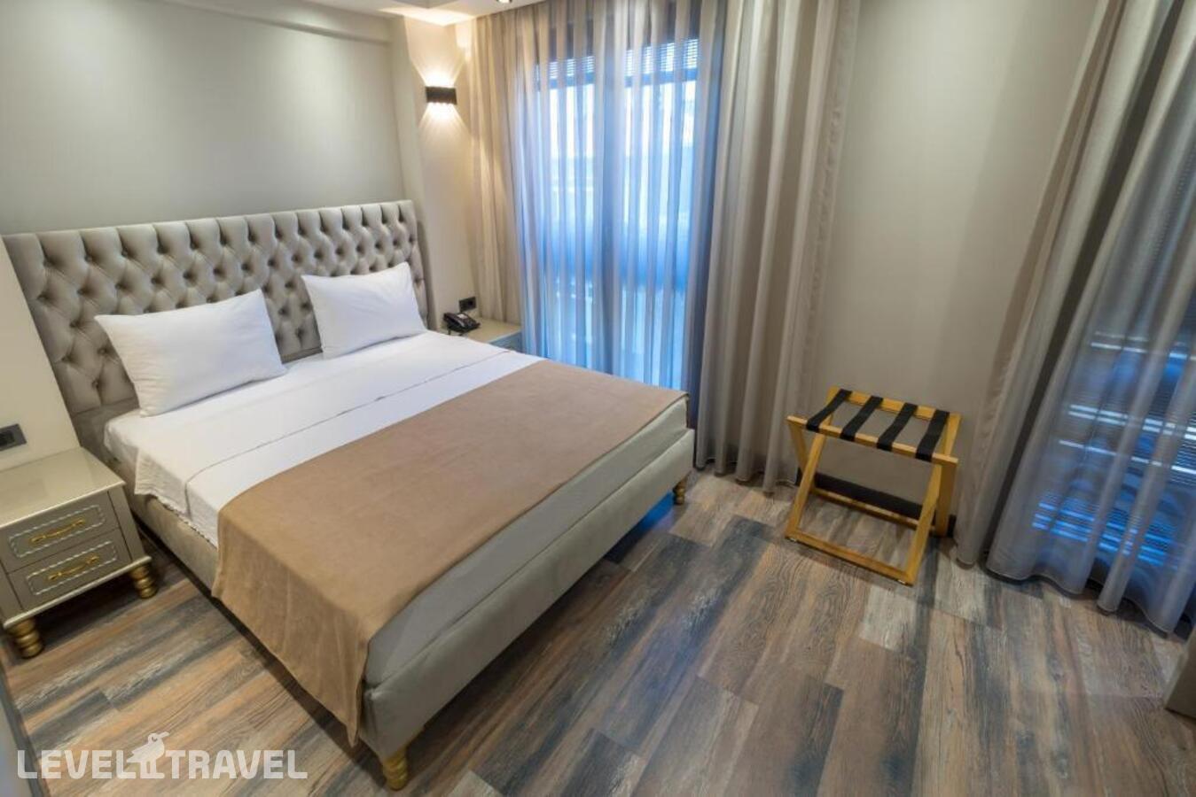фотографии номера Трехместный номер отеля Hotel Mardia в Турция(Фатих) - фото №4