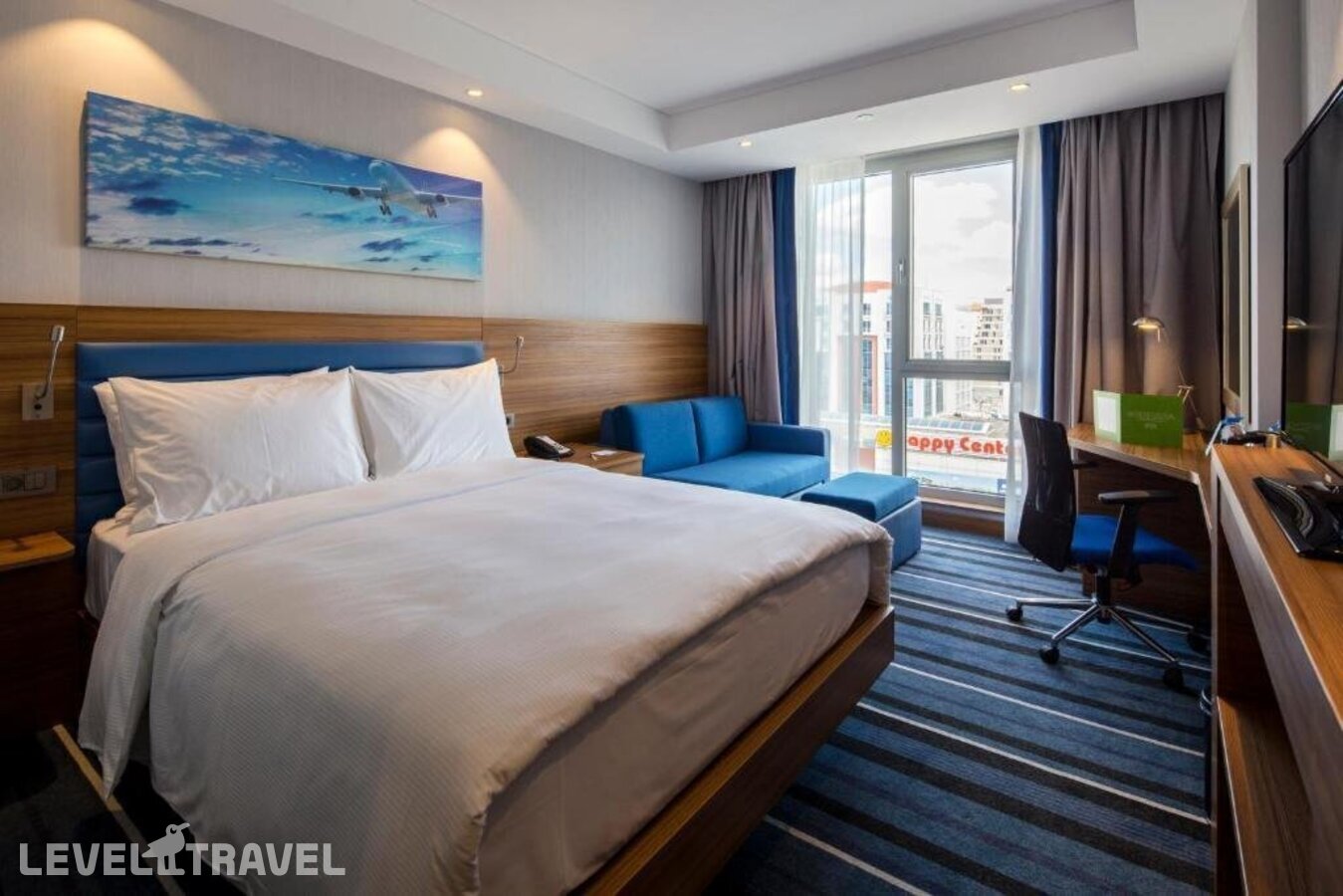 фотографии номера Стандартный номер отеля Hampton by Hilton Istanbul Kurtkoy в Турция(Пендик) - фото №7
