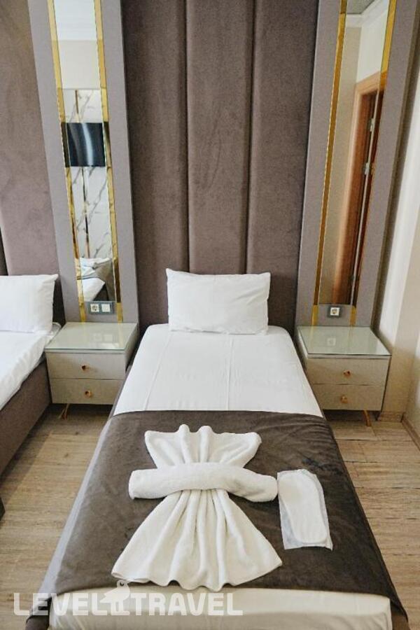 фотографии номера Трехместный номер отеля Reyyan Hotel в Турция(Фатих) - фото №10