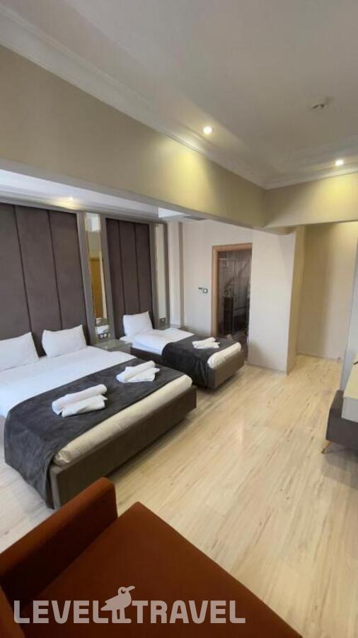 фотографии номера Трехместный номер отеля Reyyan Hotel в Турция(Фатих) - фото №3