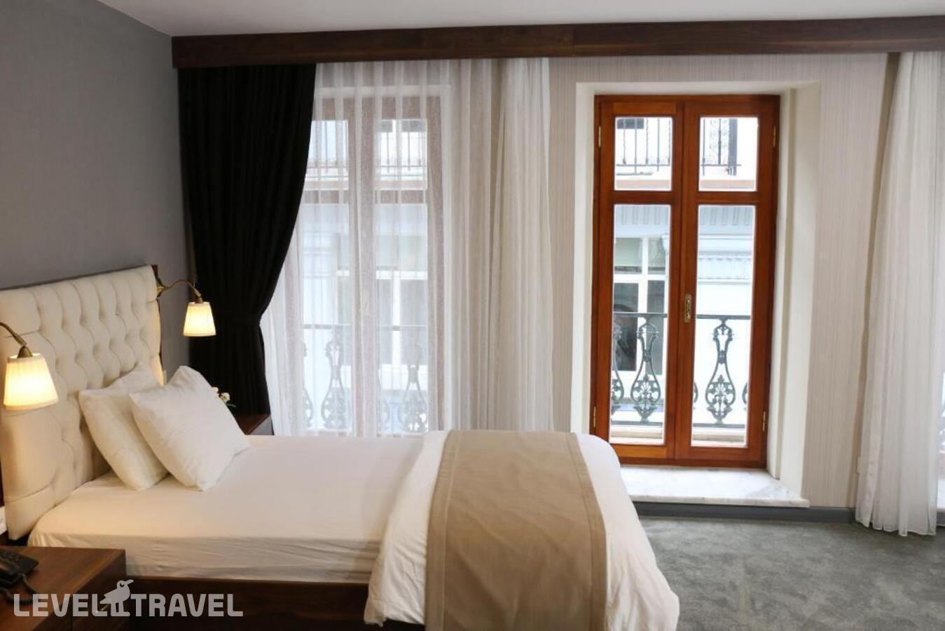 фотографии номера Стандартный номер отеля Vita Suites Karakoy в Турция(Бейоглу) - фото №7