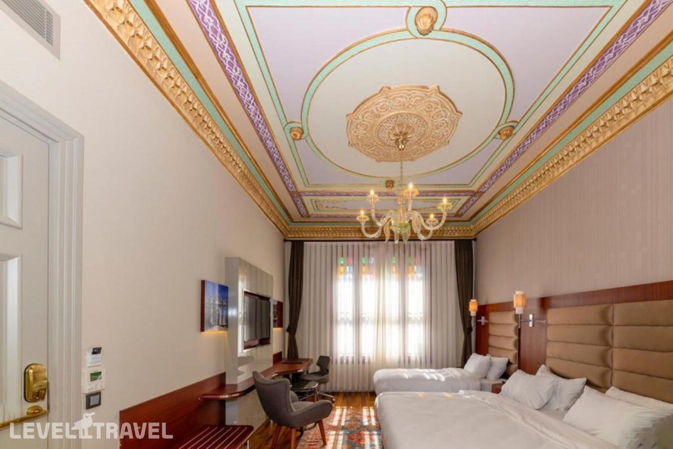 фотографии номера Трехместный делюкс отеля Blue Gilroy Hotel в Турция(Султанахмет) - фото №9