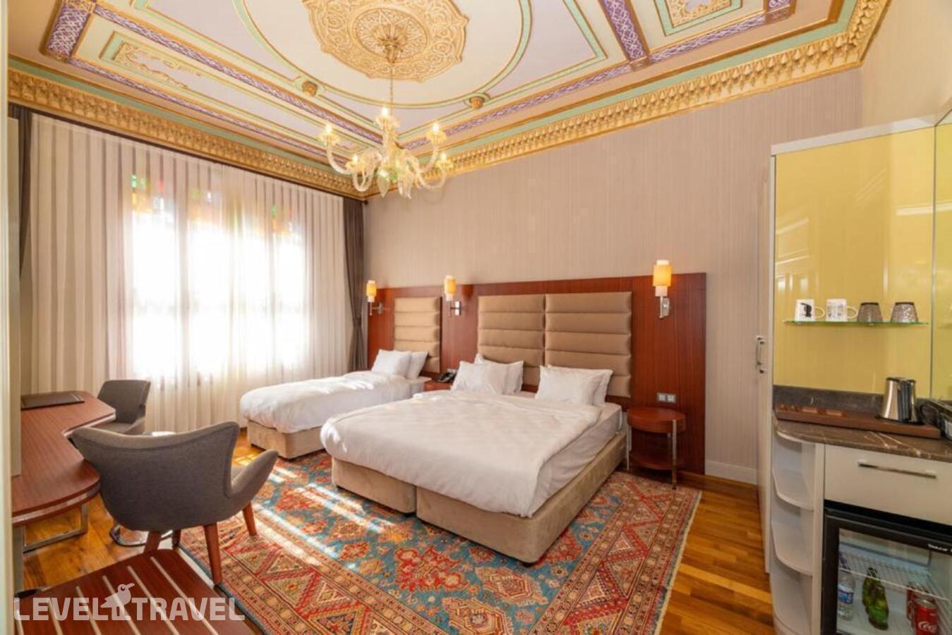 фотографии номера Трехместный делюкс отеля Blue Gilroy Hotel в Турция(Султанахмет) - фото №11