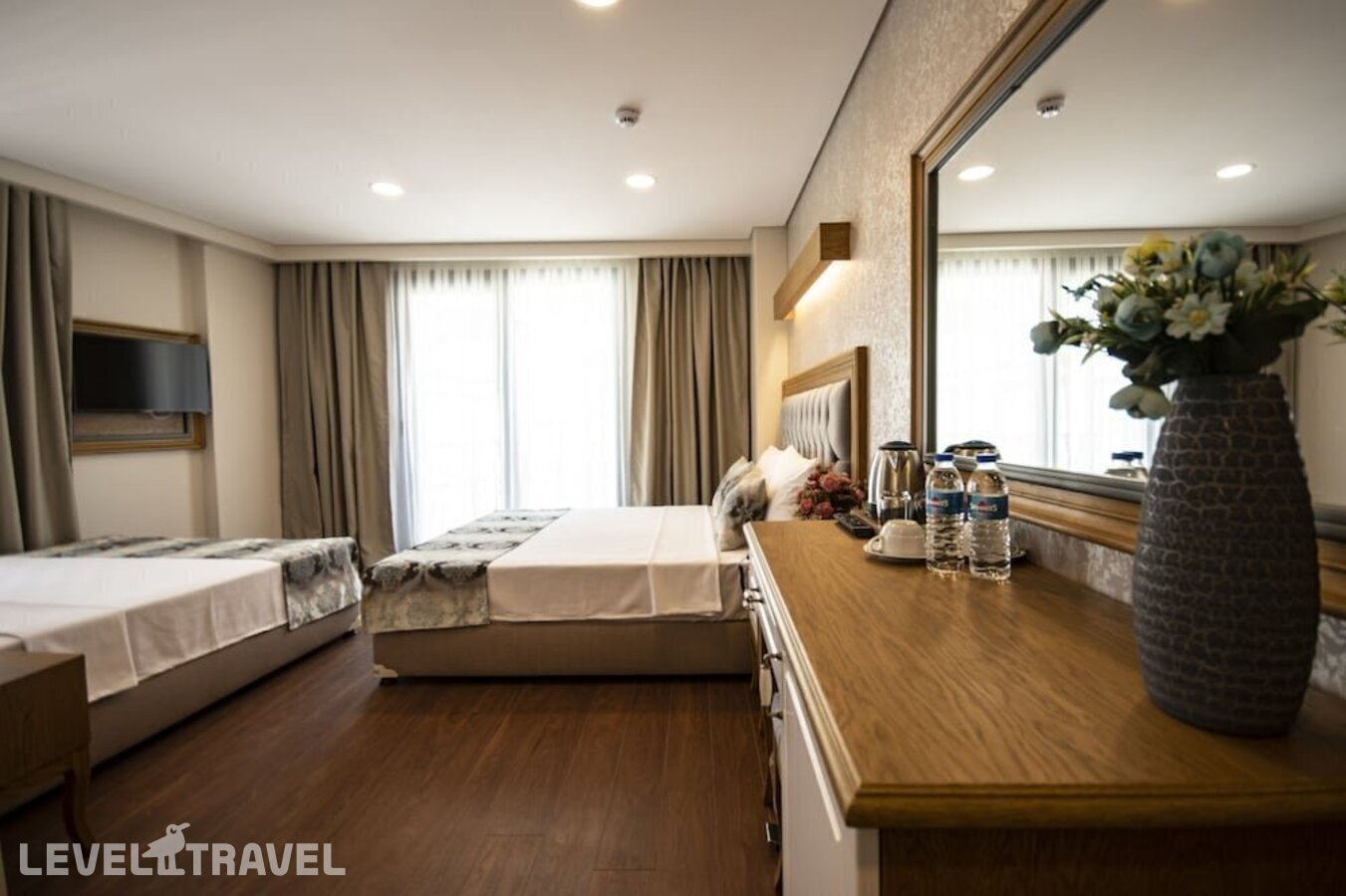 фотографии номера Трехместный номер отеля Eliza Hotel в Турция(Султанахмет) - фото №1