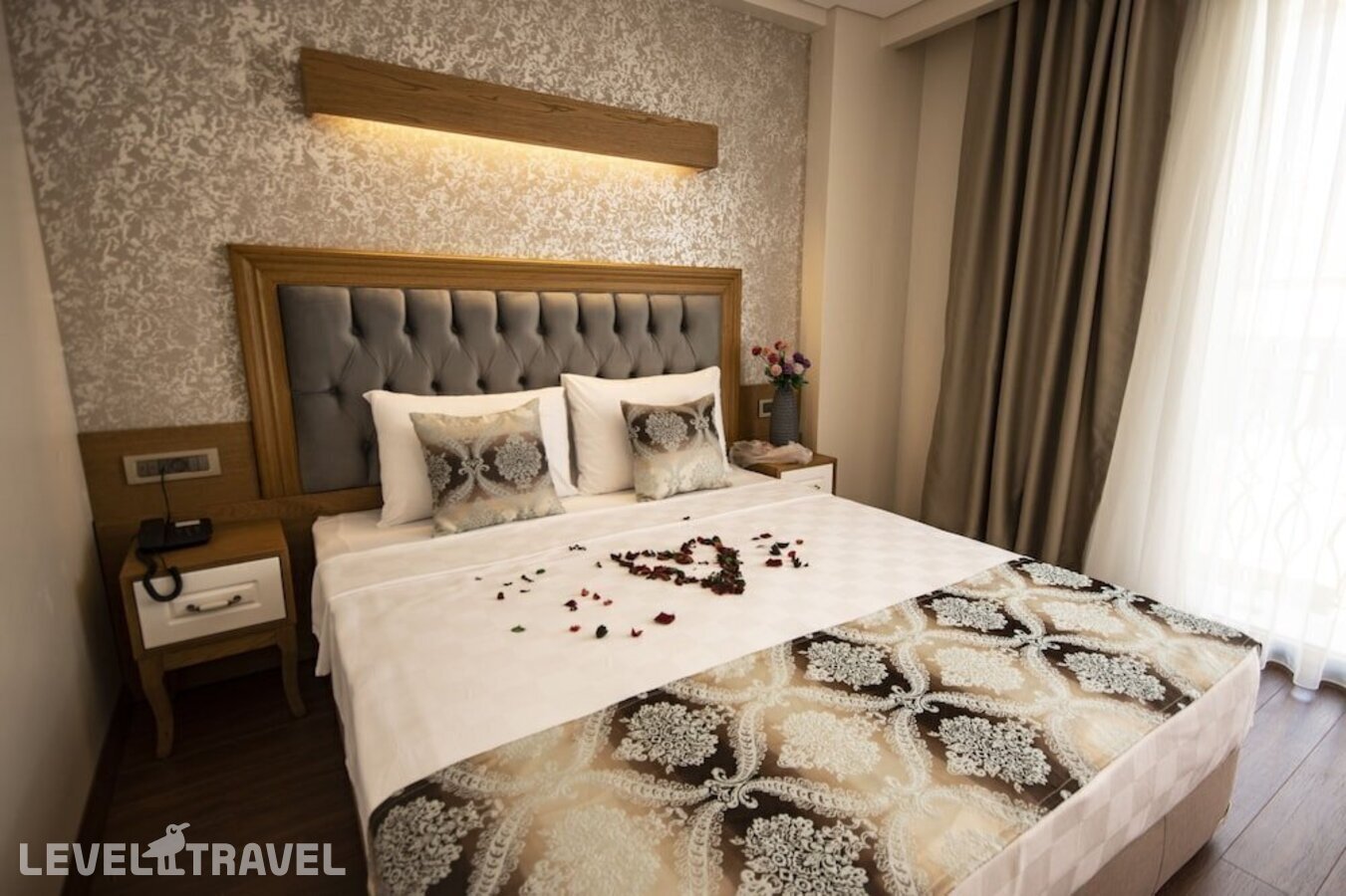 фотографии номера Стандартный номер отеля Eliza Hotel в Турция(Султанахмет) - фото №4
