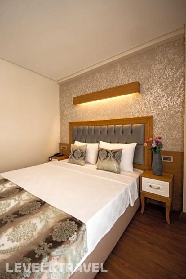 фотографии номера Семейный номер отеля Eliza Hotel в Турция(Султанахмет) - фото №15