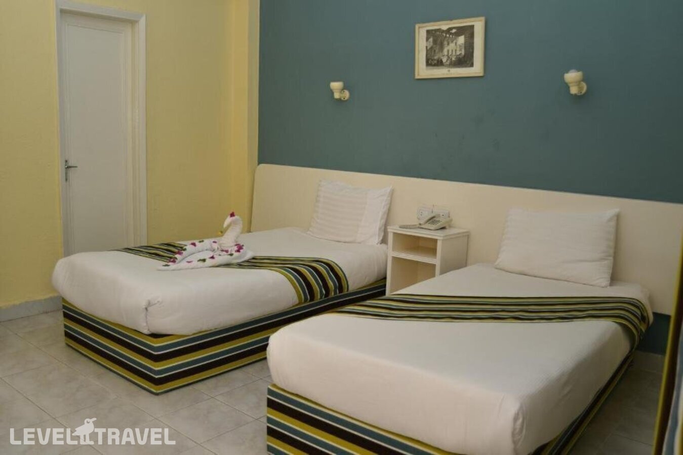 фотографии номера Трехместный номер отеля Empire Beach Resort (Ex. Triton Empire Beach Resort Hurghadа) в Египет(Хургада (город)) - фото №1