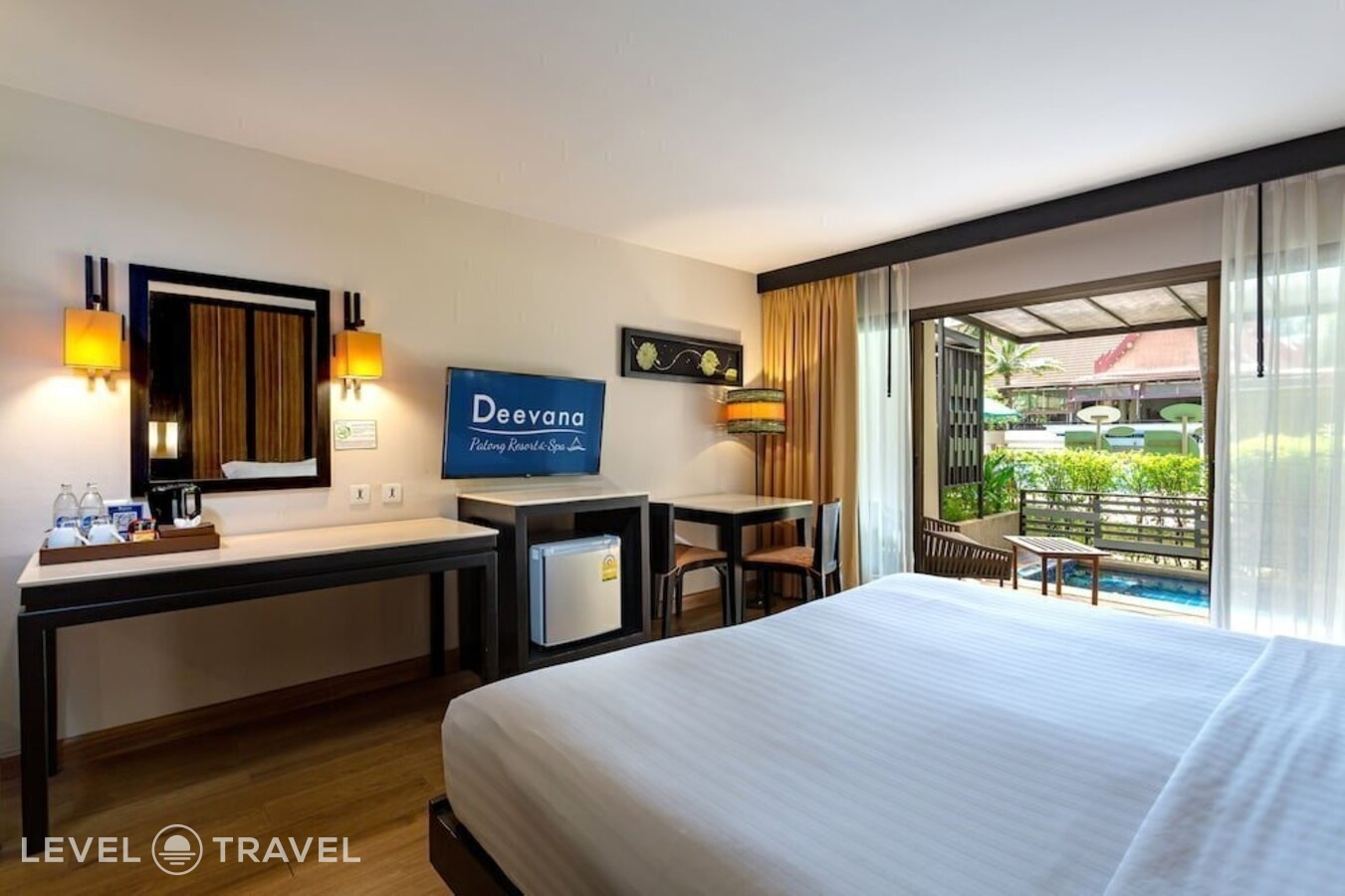 фотографии номера Делюкс с балконом отеля Deevana Patong Resort & Spa в Таиланд(Патонг Бич) - фото №78