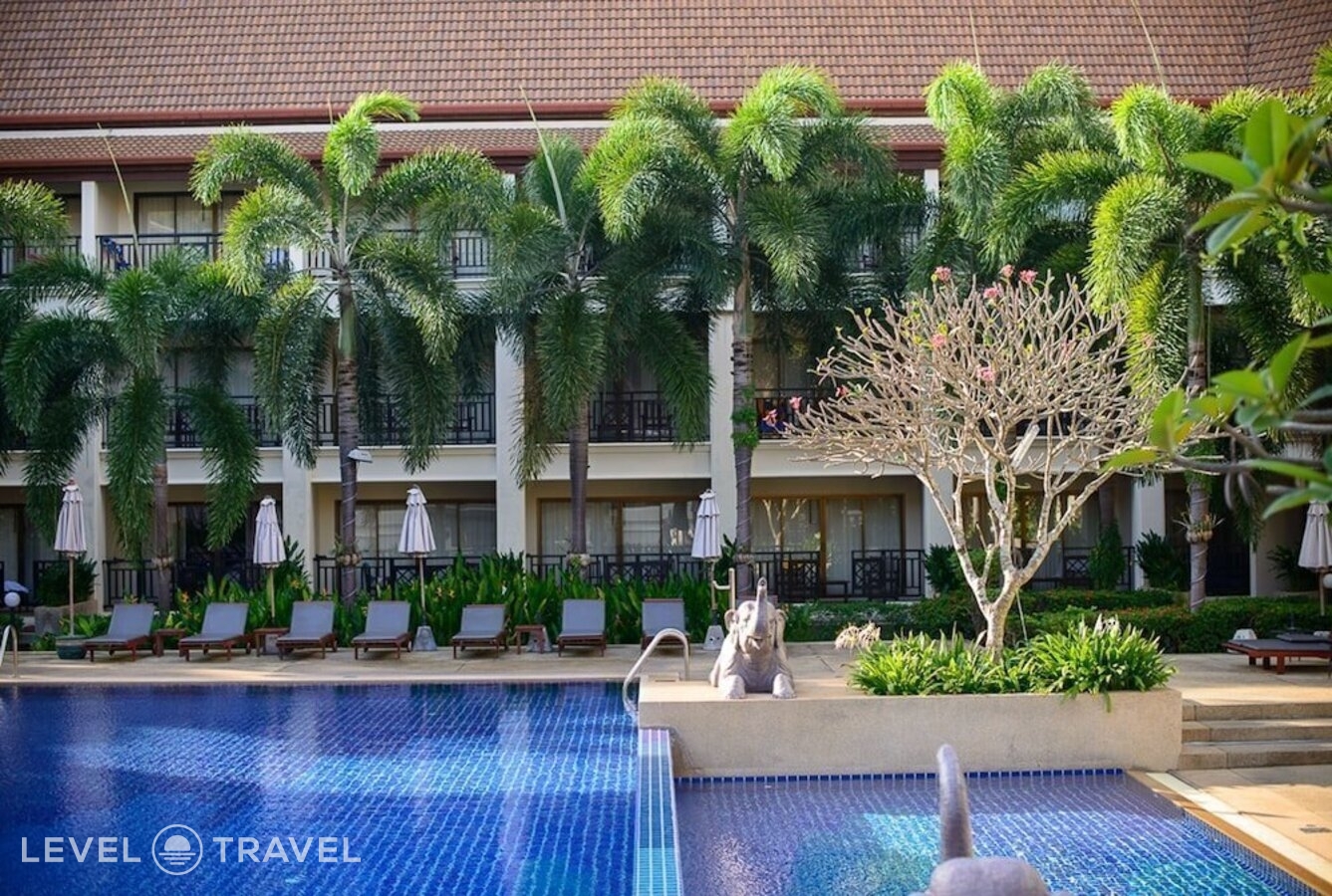фотографии номера Делюкс с балконом отеля Deevana Patong Resort & Spa в Таиланд(Патонг Бич) - фото №42