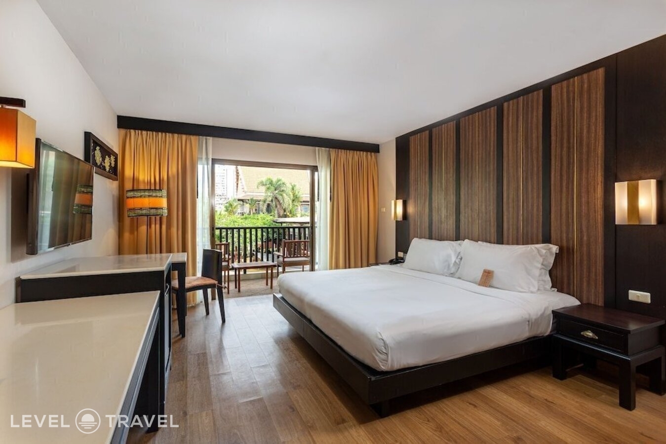 фотографии номера Делюкс с балконом отеля Deevana Patong Resort & Spa в Таиланд(Патонг Бич) - фото №58